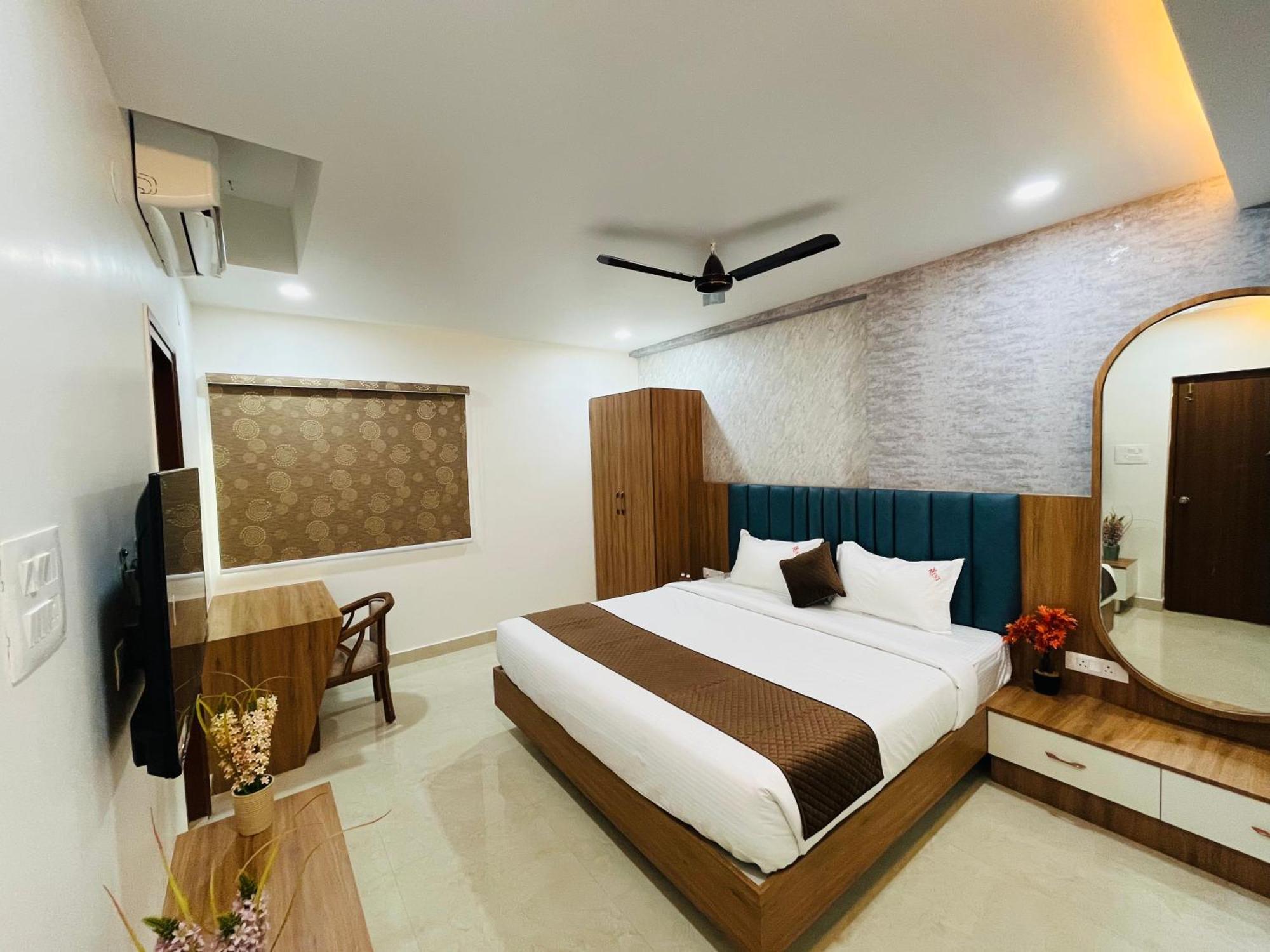 Viola Suites Хайдарабад Экстерьер фото